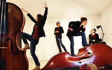 Détour, Tour de Chant Cie l'Art ou l'Être