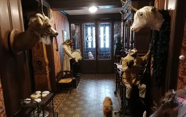 Visite de la Licorne et de son cabinet de curiosité