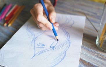 Atelier « Portrait aux crayons de couleurs »