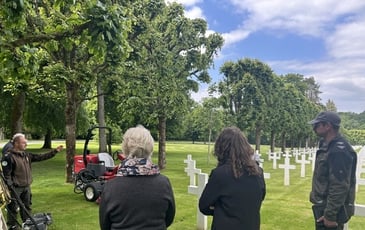 "Préserver pour mieux commémorer" : une visite technique du cimetière américain Meuse-Argonne