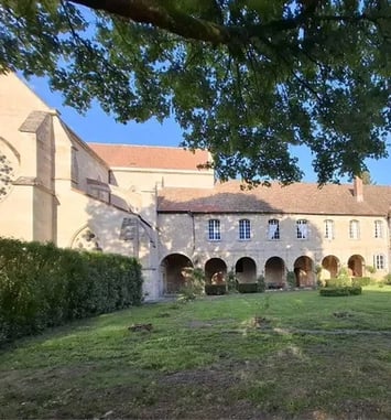 Exposition sur l'histoire de l'abbaye et l'ordre cistercien