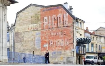 Visite « À la découverte des publicités murales de Bar-le-Duc »